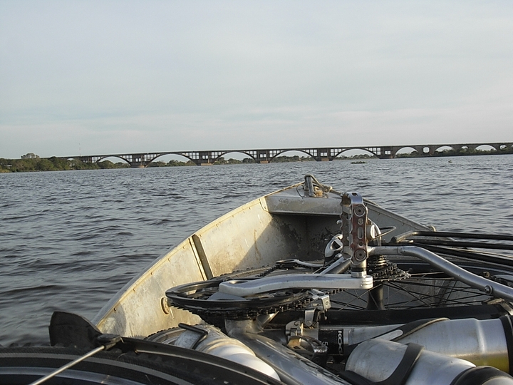 Flussfahrt auf dem Rio Paraguay - Brasilien